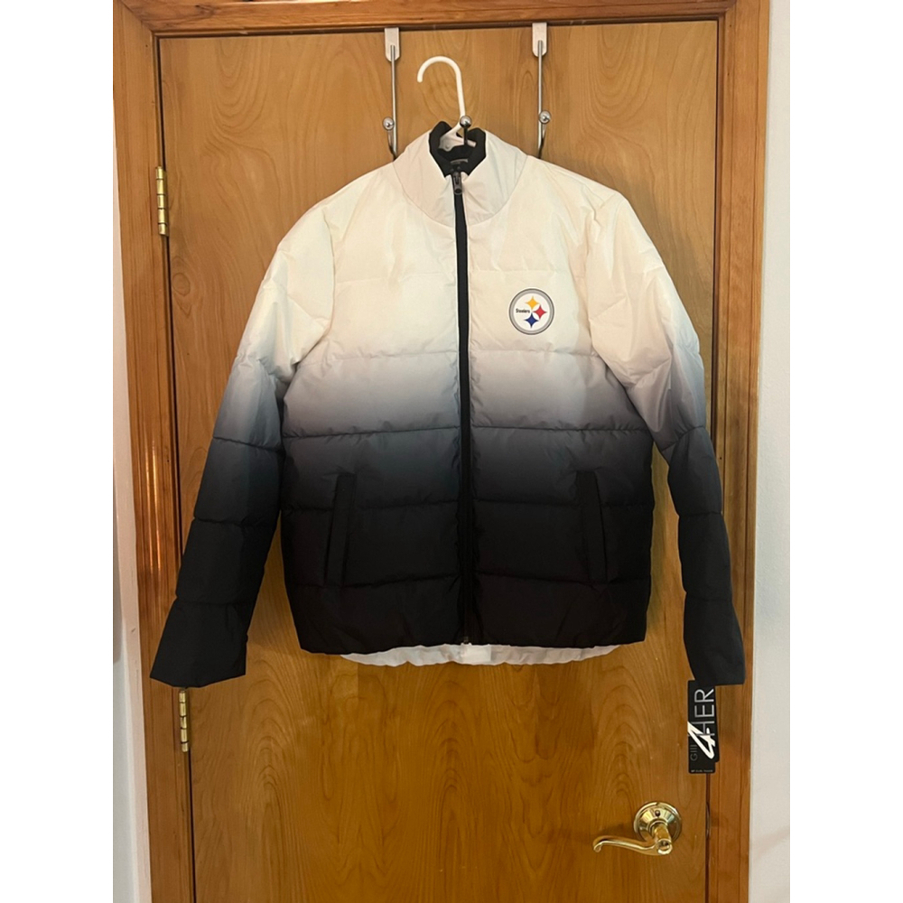 NWT NFL Steelers Puffer Jacket Women’s Size S Black & White Ombre